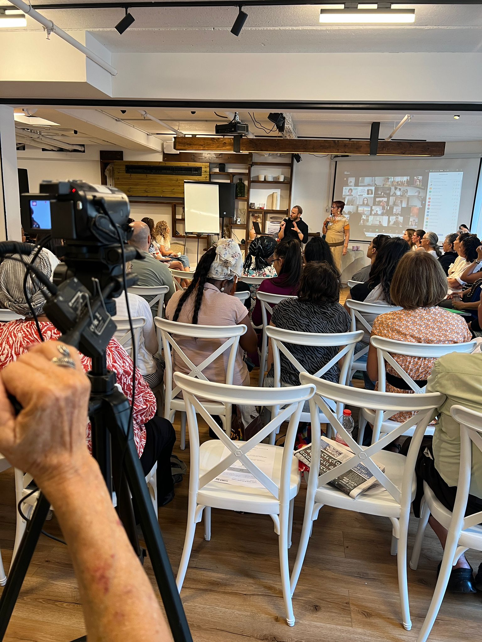 הרצאות - אנו בגאיה נשמח להפיק עבורכם אירוע עם צוות מקצועי ו...